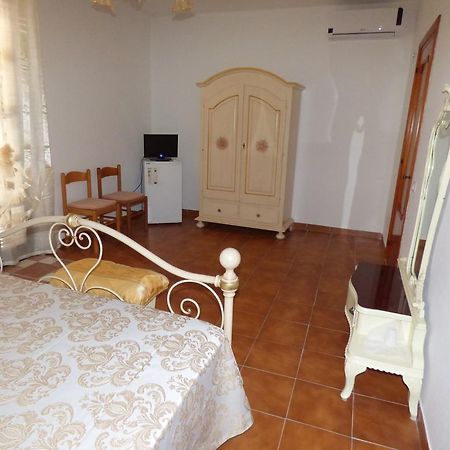 B&B Baia Turchese Porto Ottiolu Habitación foto