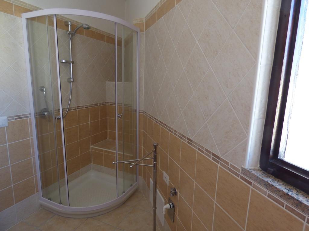 B&B Baia Turchese Porto Ottiolu Habitación foto